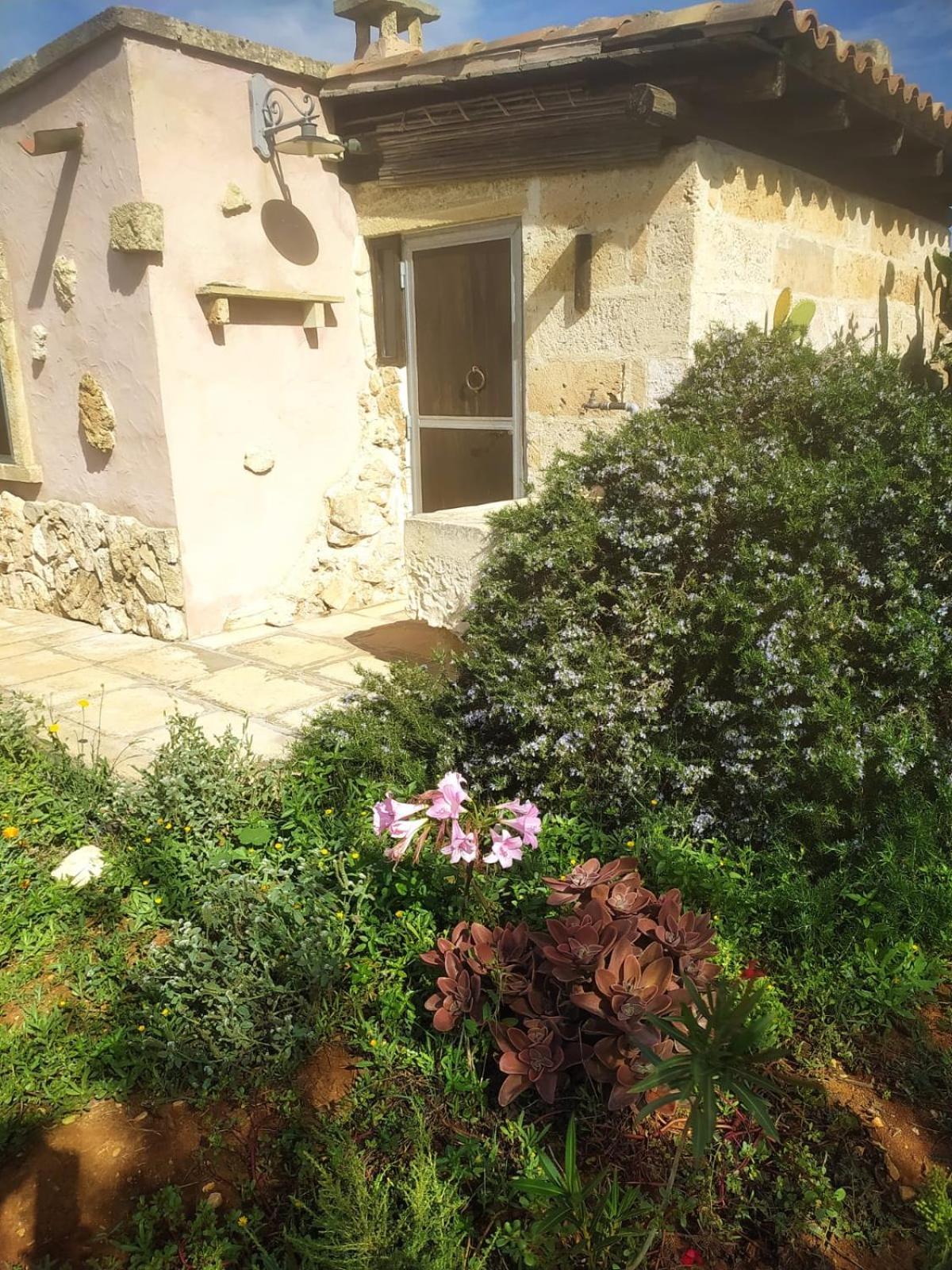 Trullo Contrada Stracca ξενώνας Alliste Εξωτερικό φωτογραφία